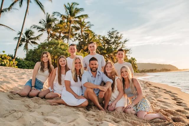 Amy Sanders with her blended family of nine